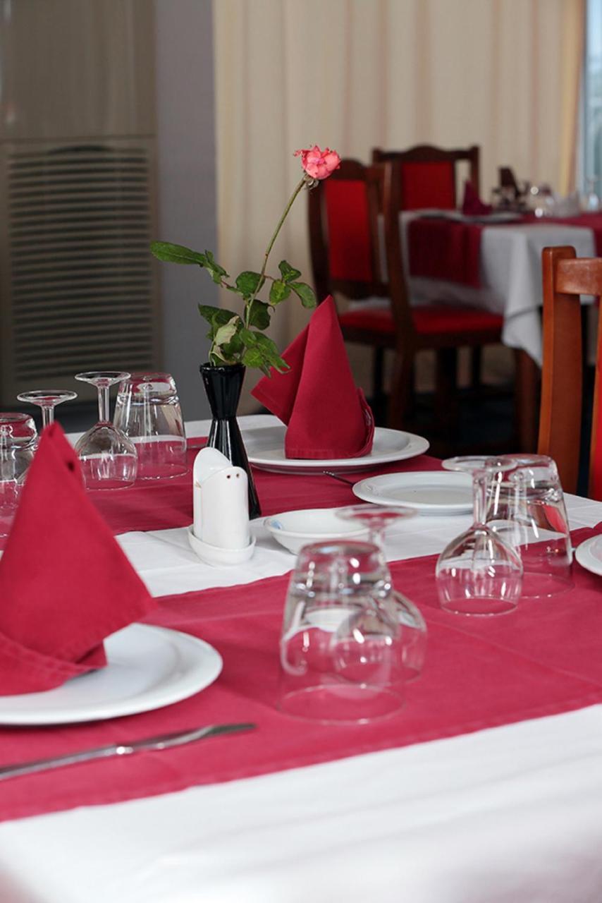 Rais Hotel Algiers ภายนอก รูปภาพ