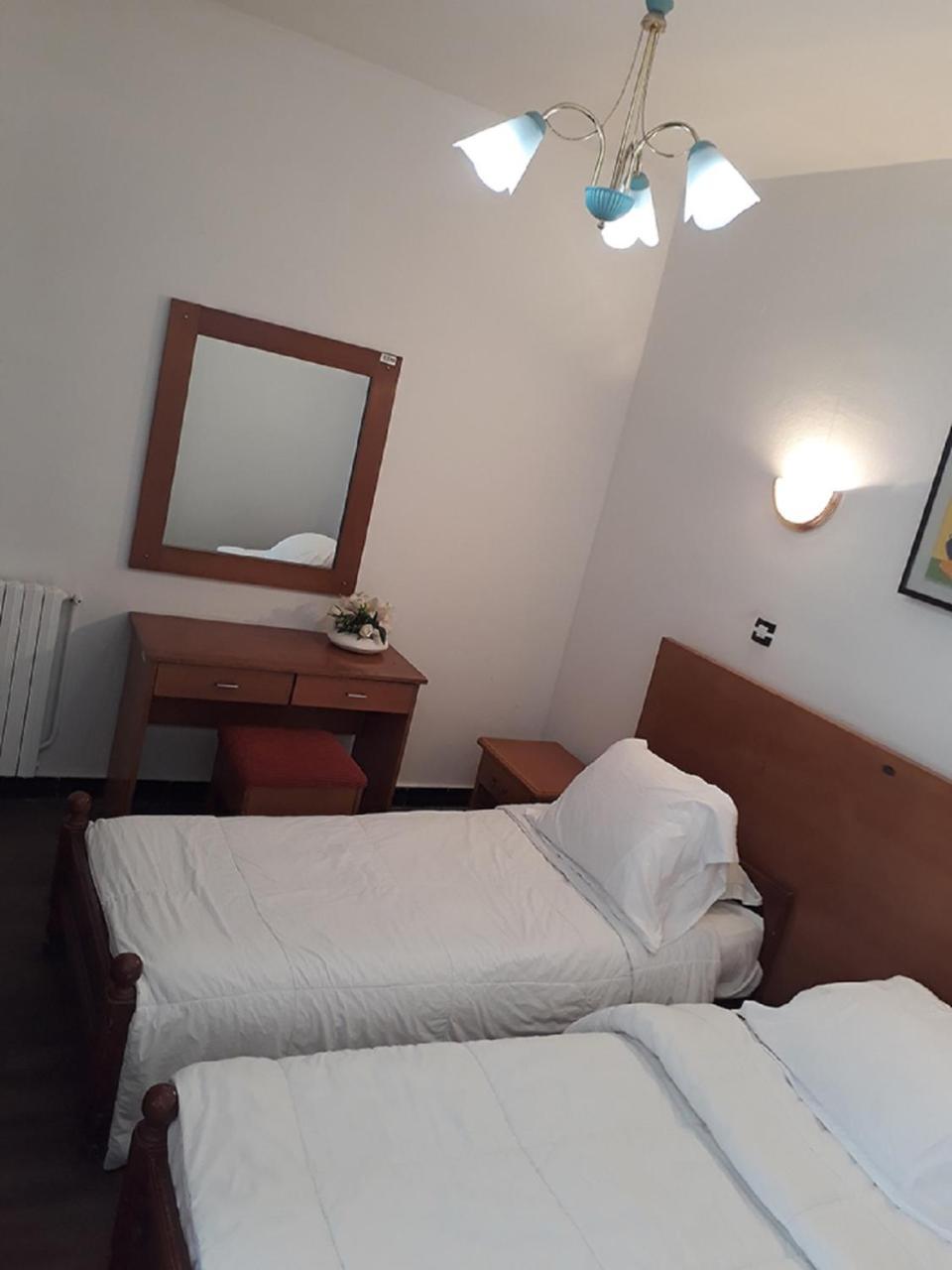 Rais Hotel Algiers ภายนอก รูปภาพ